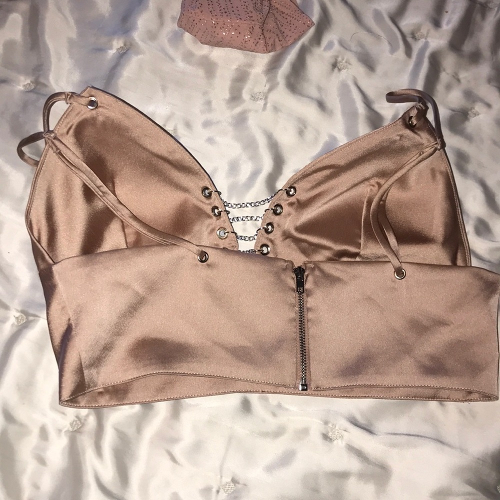 Crop top - Picture 3 of 3